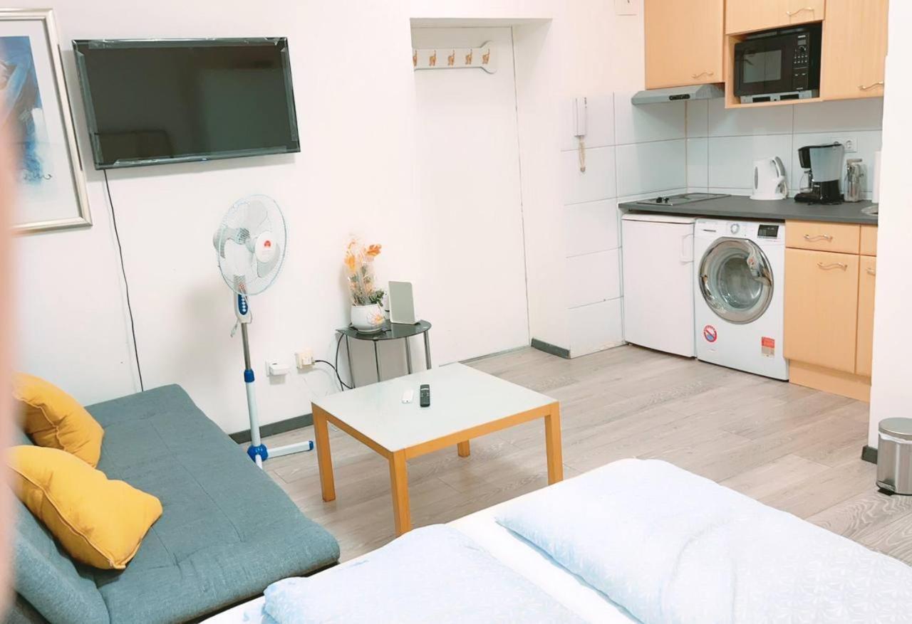 Comfort Studio 3P Km 维也纳 外观 照片